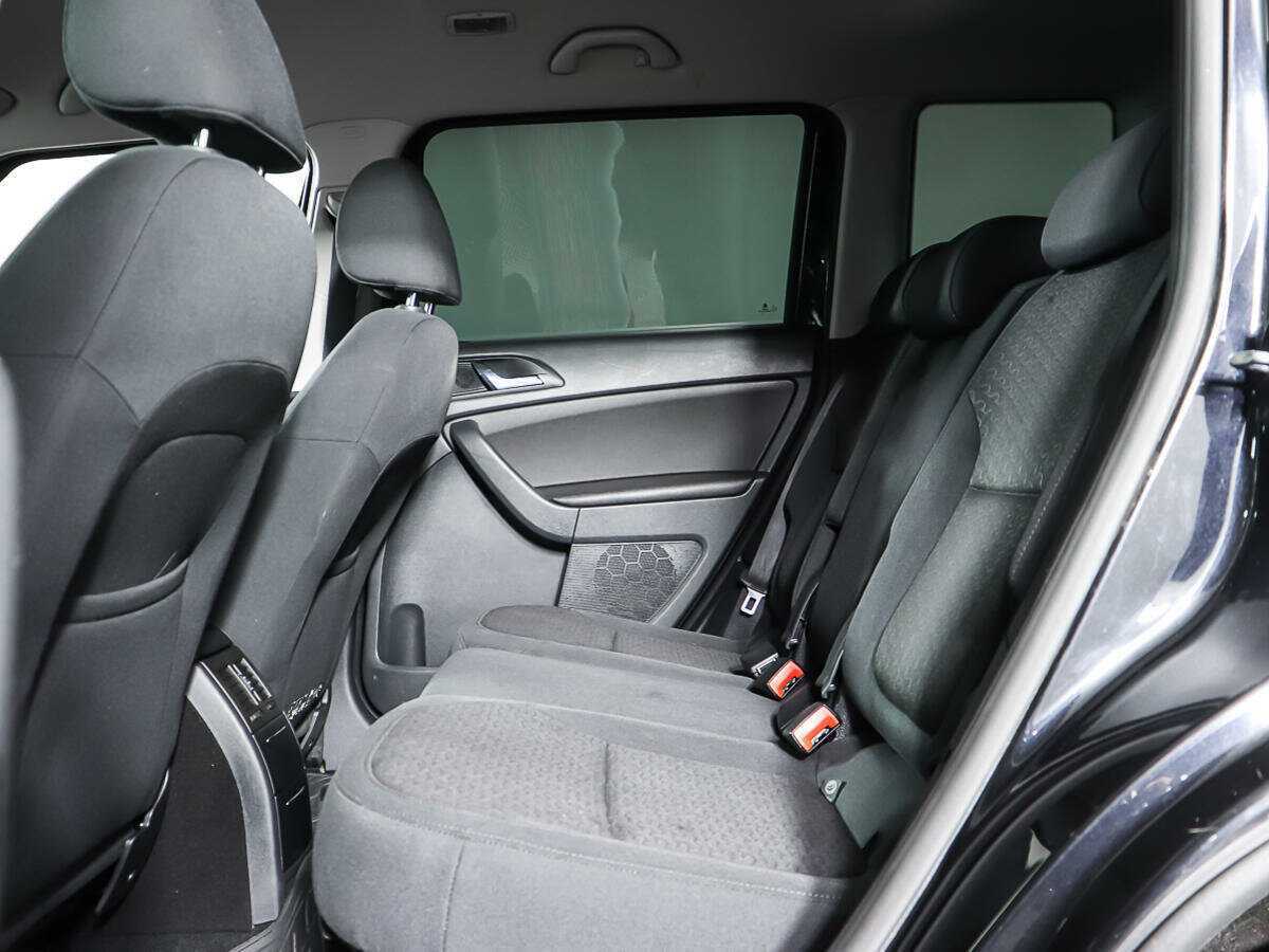 Б/У Шкода Йети 2015 года. Фото: #9