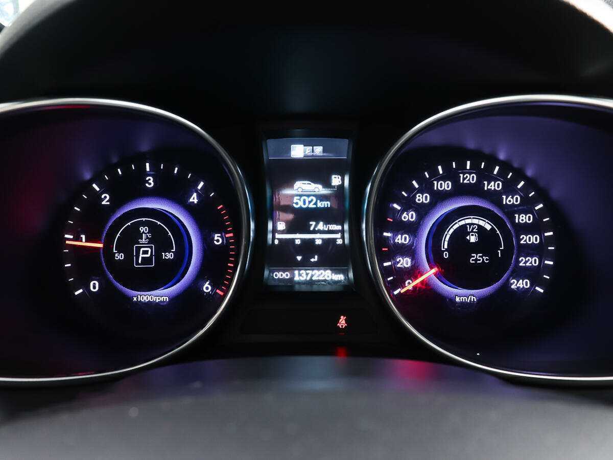 Б/У Хендай Санта Фе 2013 года. Фото: #13