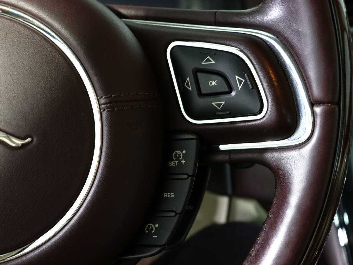 Jaguar XJ 2014 года с пробегом. Фото: #30