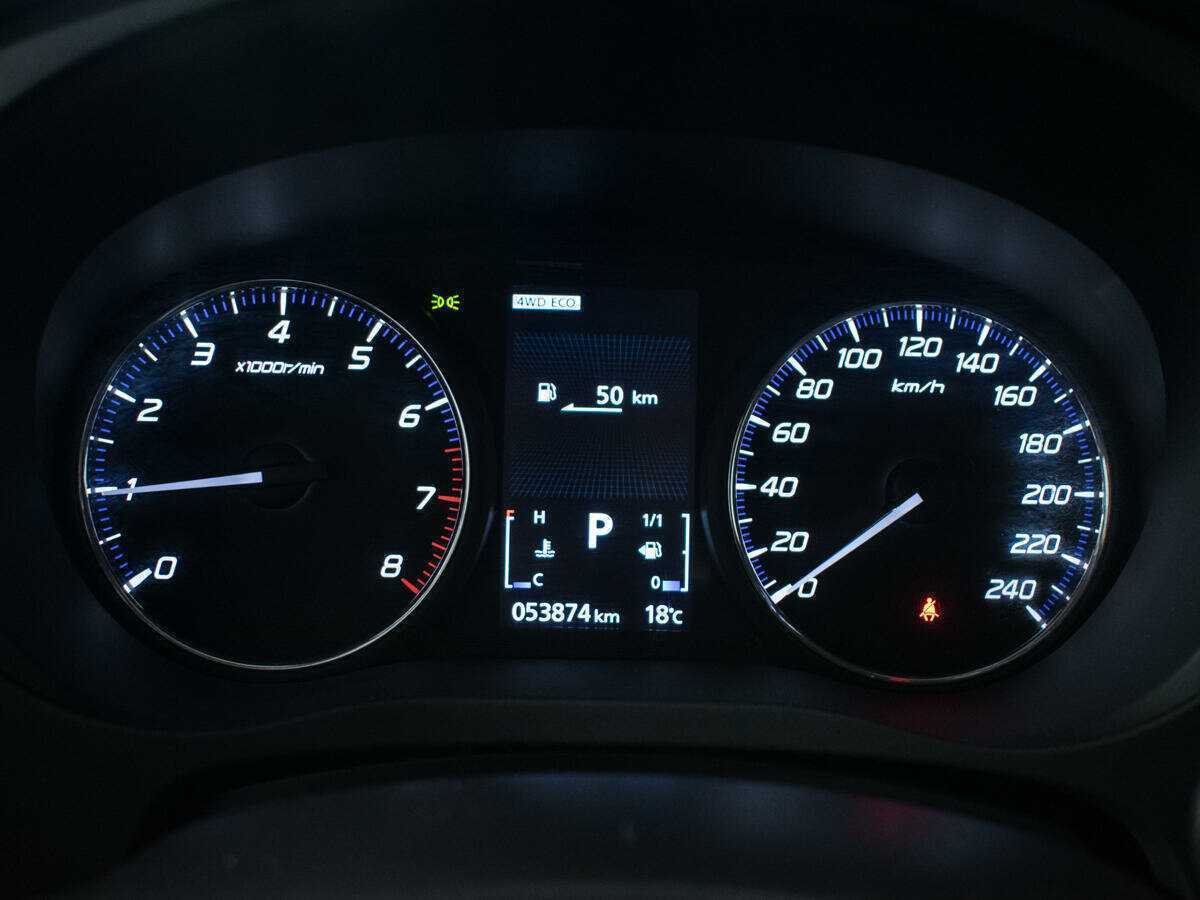 Б/У Митсубиши Оутлэндер 2019 года. Фото: #10