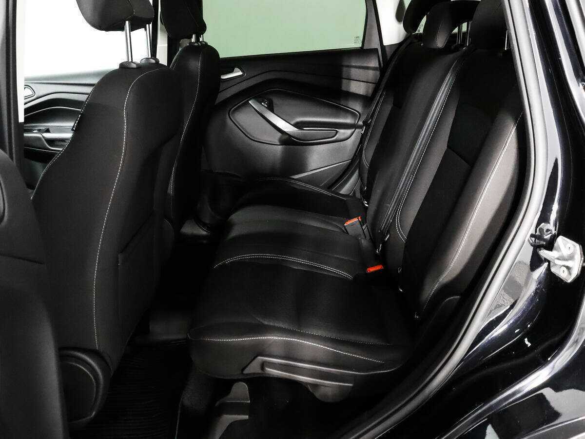 Б/У Форд Куга 2017 года. Фото: #7