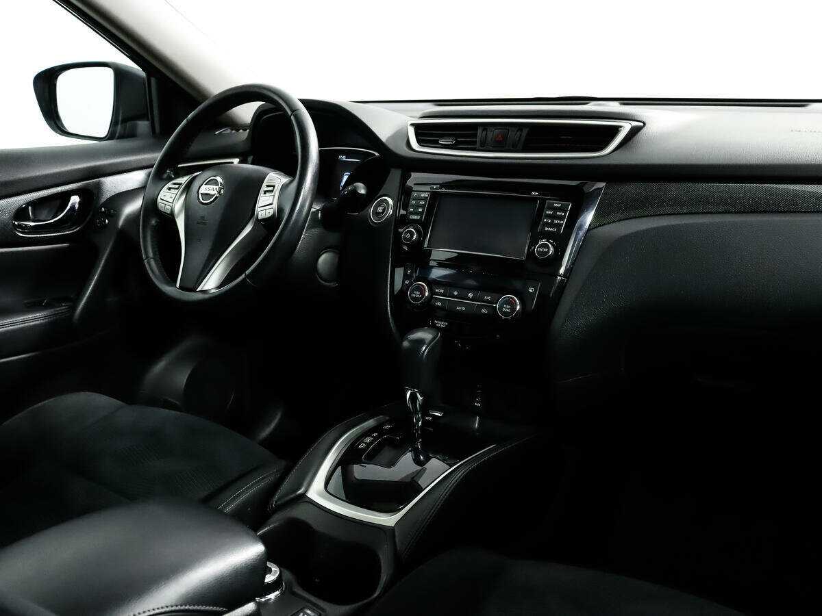 Б/У Ниссан Икс-Трейл 2015 года. Фото: #11