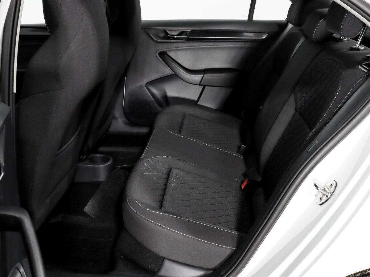 Б/У Шкода Рапид 2020 года. Фото: #9