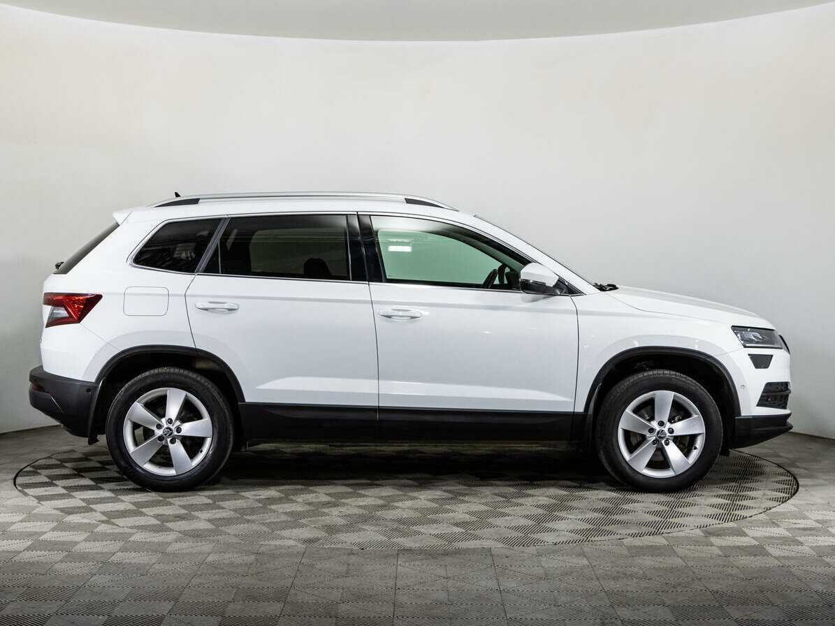 Skoda Karoq 2022 года с пробегом. Фото: #3