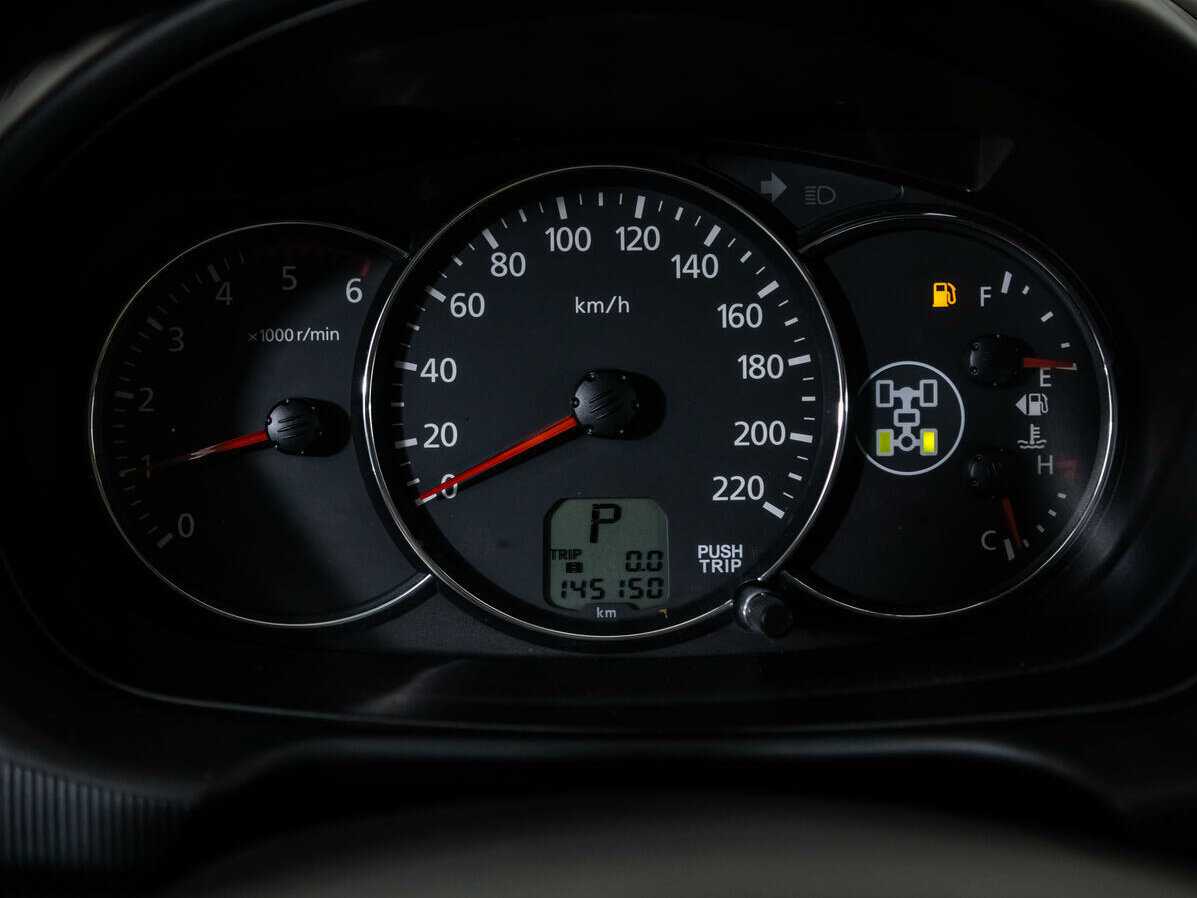 Б/У Митсубиши Паджеро Спорт 2015 года. Фото: #11