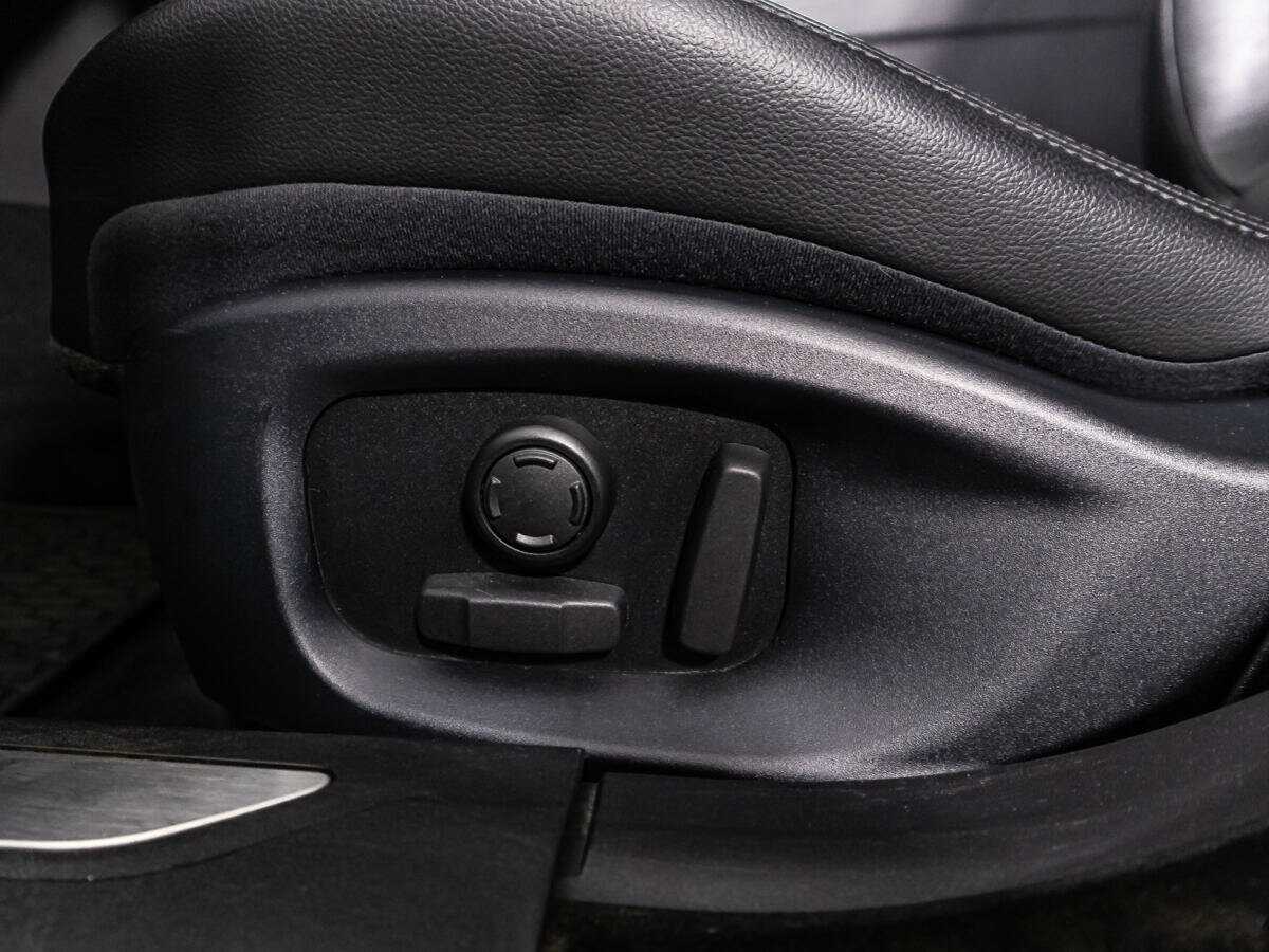 Jaguar XF 2016 года с пробегом. Фото: #15