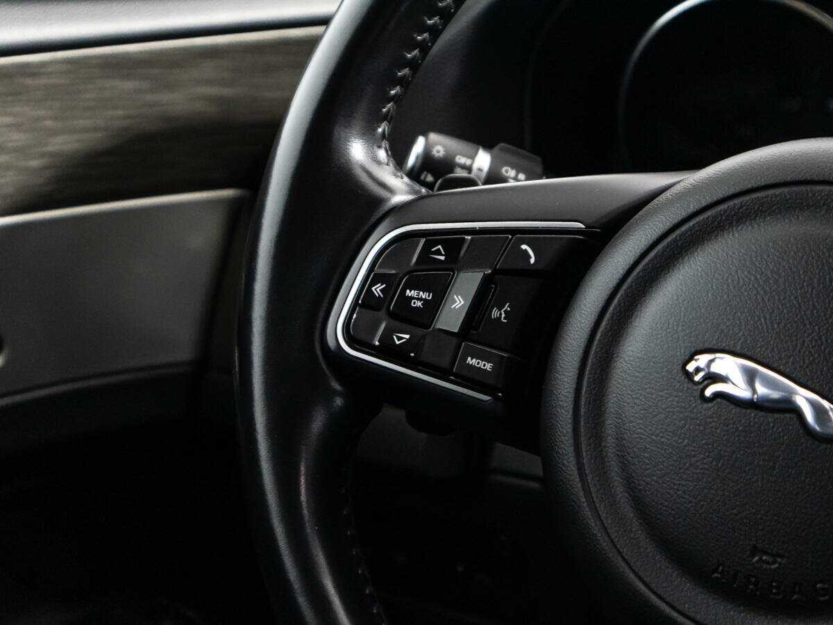 Jaguar XF 2016 года с пробегом. Фото: #24