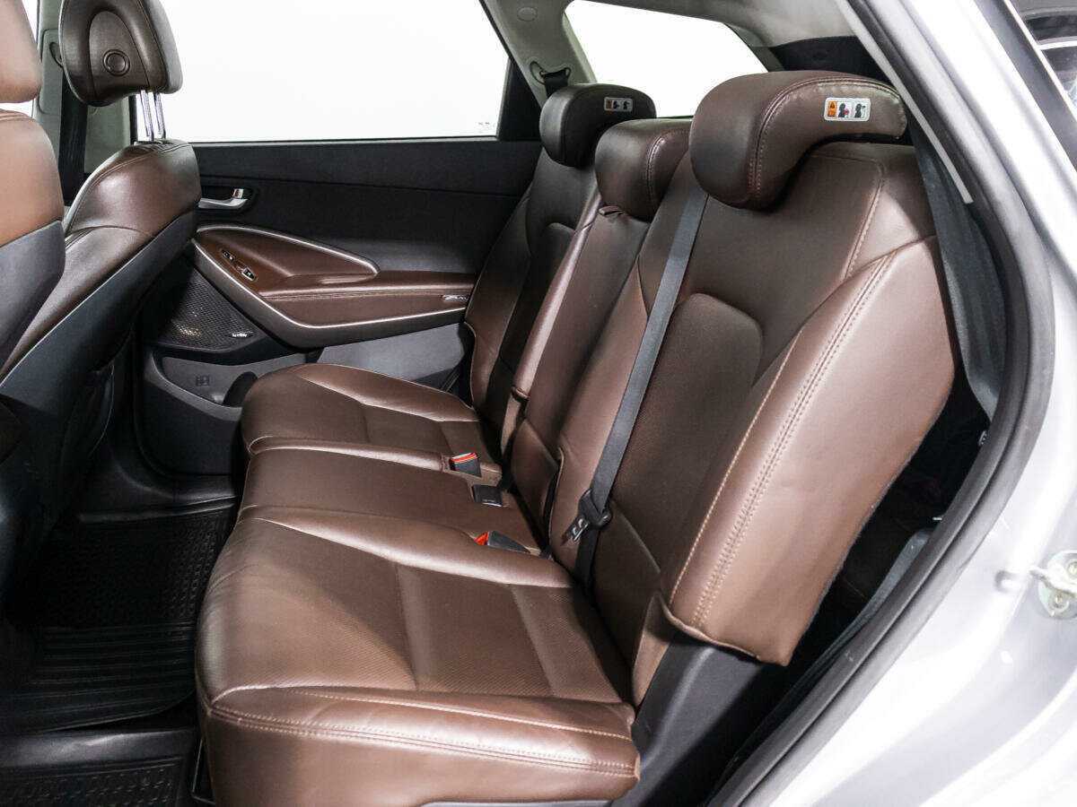 Б/У Хендай Санта Фе 2017 года. Фото: #9