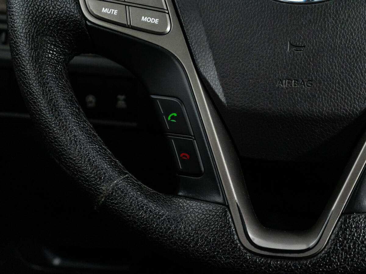 Б/У Хендай Санта Фе 2017 года. Фото: #26