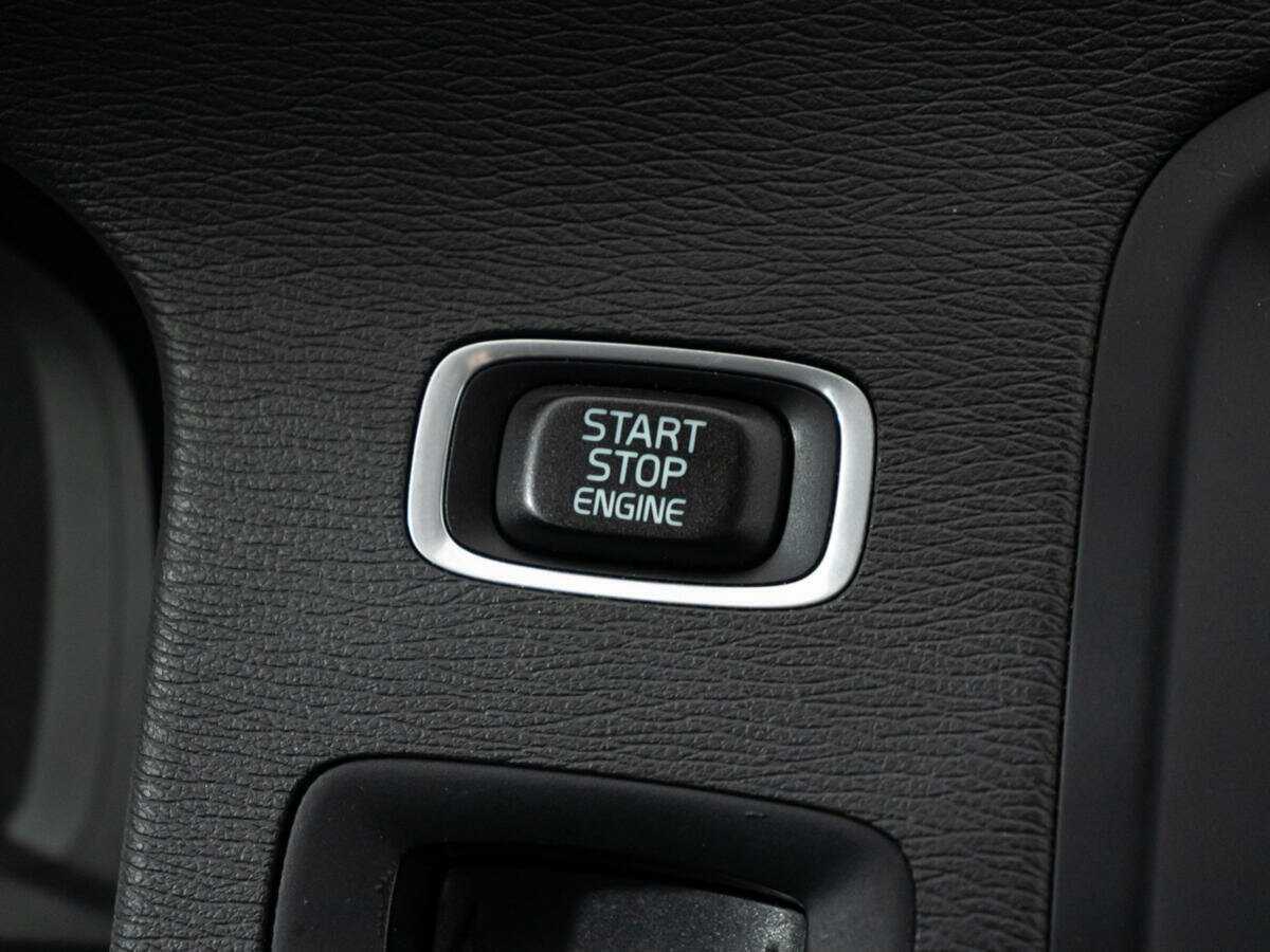 Б/У Вольво С60 2012 года. Фото: #14