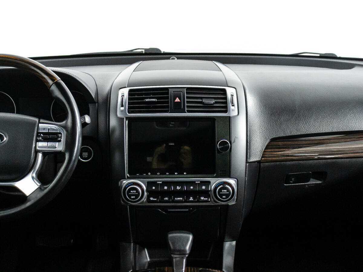 Kia Mohave 2017 года с пробегом. Фото: #11