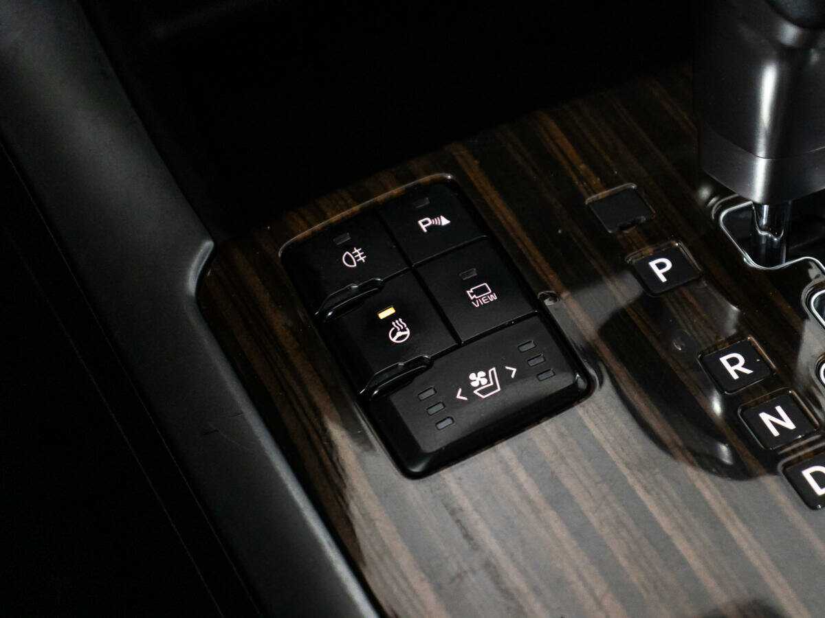 Kia Mohave 2017 года с пробегом. Фото: #18