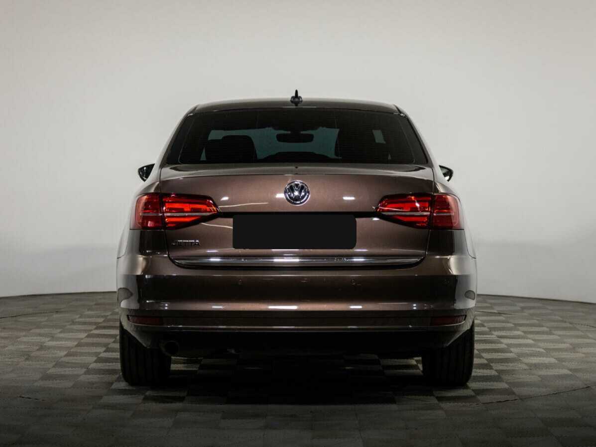 Volkswagen Jetta 2016 года с пробегом. Фото: #4