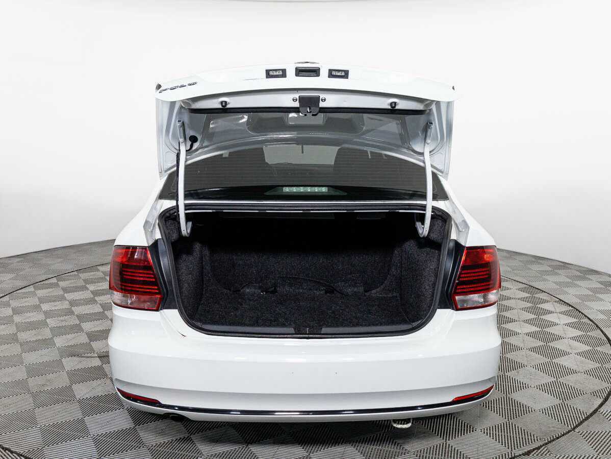 Volkswagen Polo 2015 года с пробегом. Фото: #17