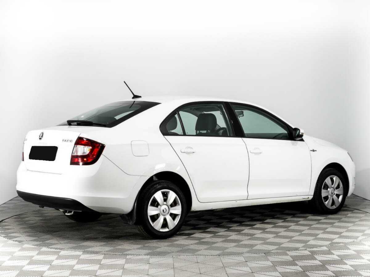 Skoda Rapid 2019 года с пробегом. Фото: #4