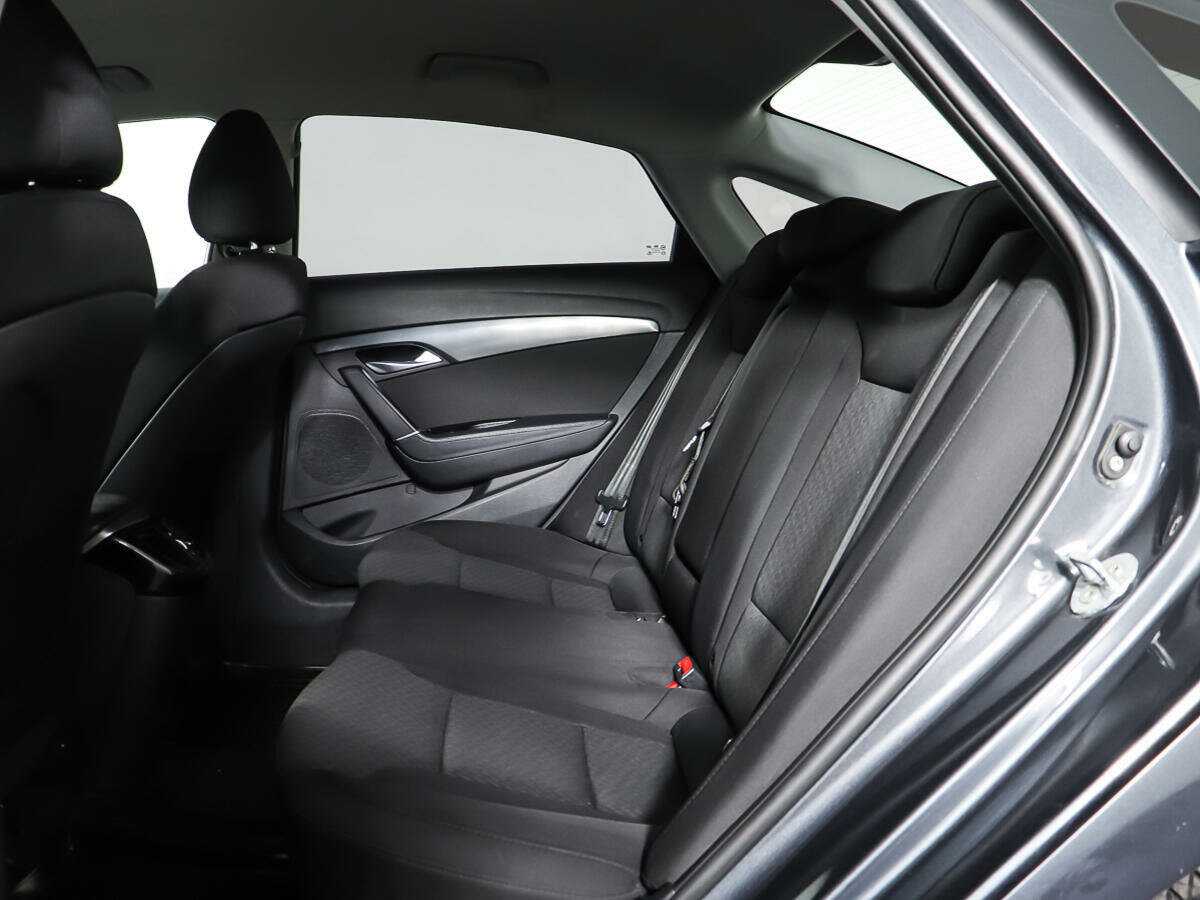 Б/У Хендай ай40 2013 года. Фото: #9