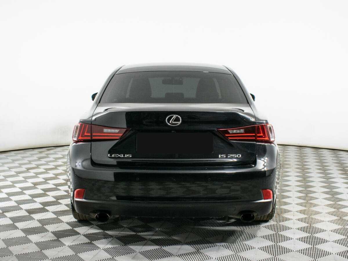 Lexus IS 2013 года с пробегом. Фото: #4