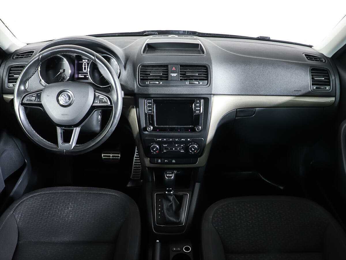 Б/У Шкода Йети 2017 года. Фото: #11