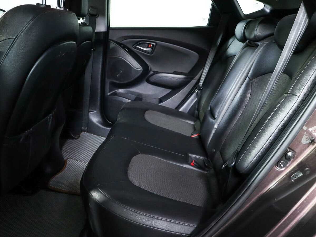 Б/У Хендай ай-икс35 2014 года. Фото: #7