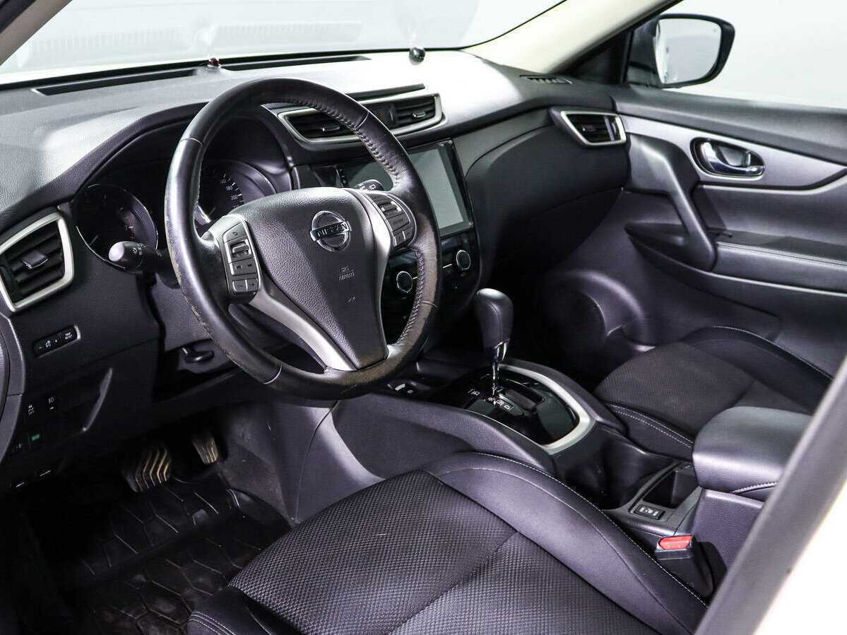 Б/У Ниссан Икс-Трейл 2018 года. Фото: #11