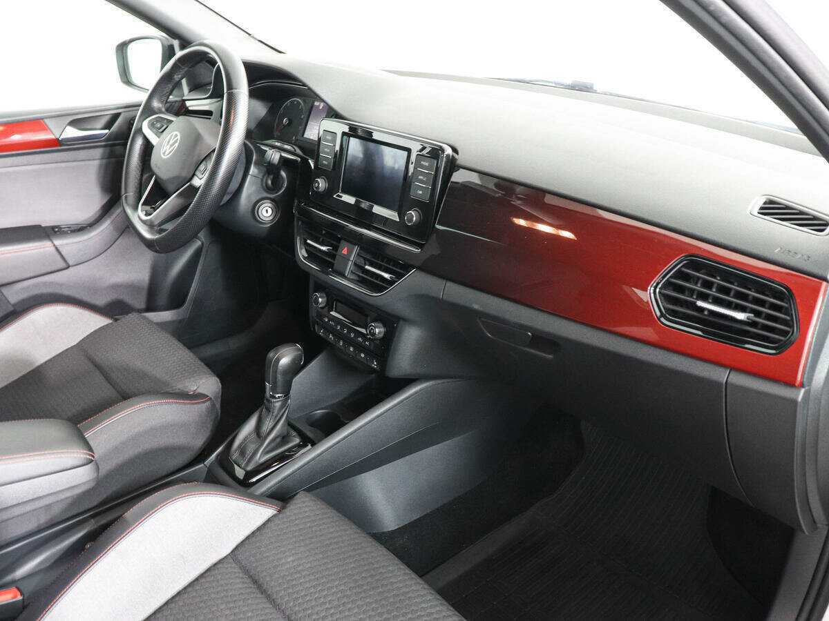 Volkswagen Polo 2021 года с пробегом. Фото: #9
