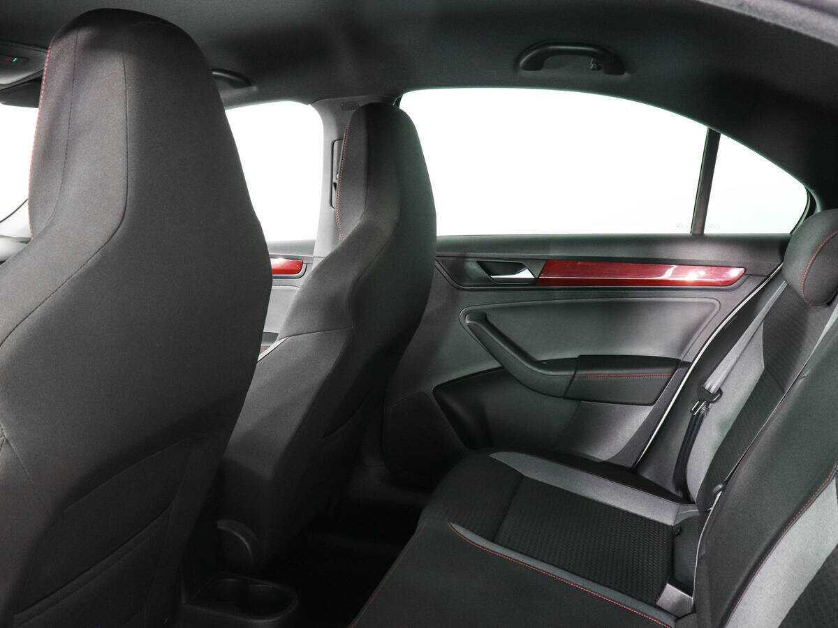 Volkswagen Polo 2021 года с пробегом. Фото: #11