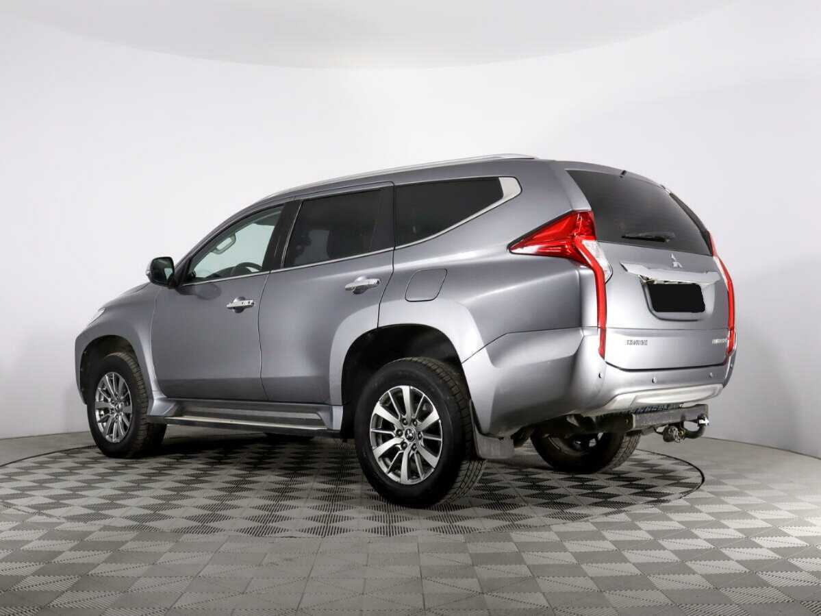 Mitsubishi Pajero Sport 2017 года с пробегом. Фото: #6