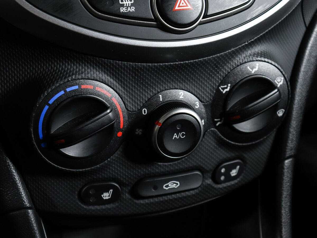 Б/У Хендай Солярис 2016 года. Фото: #12