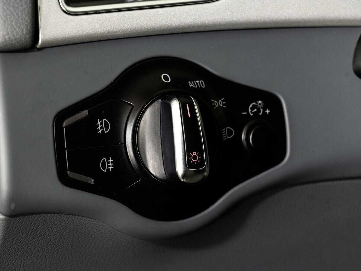 Audi A4 2015 года с пробегом. Фото: #18