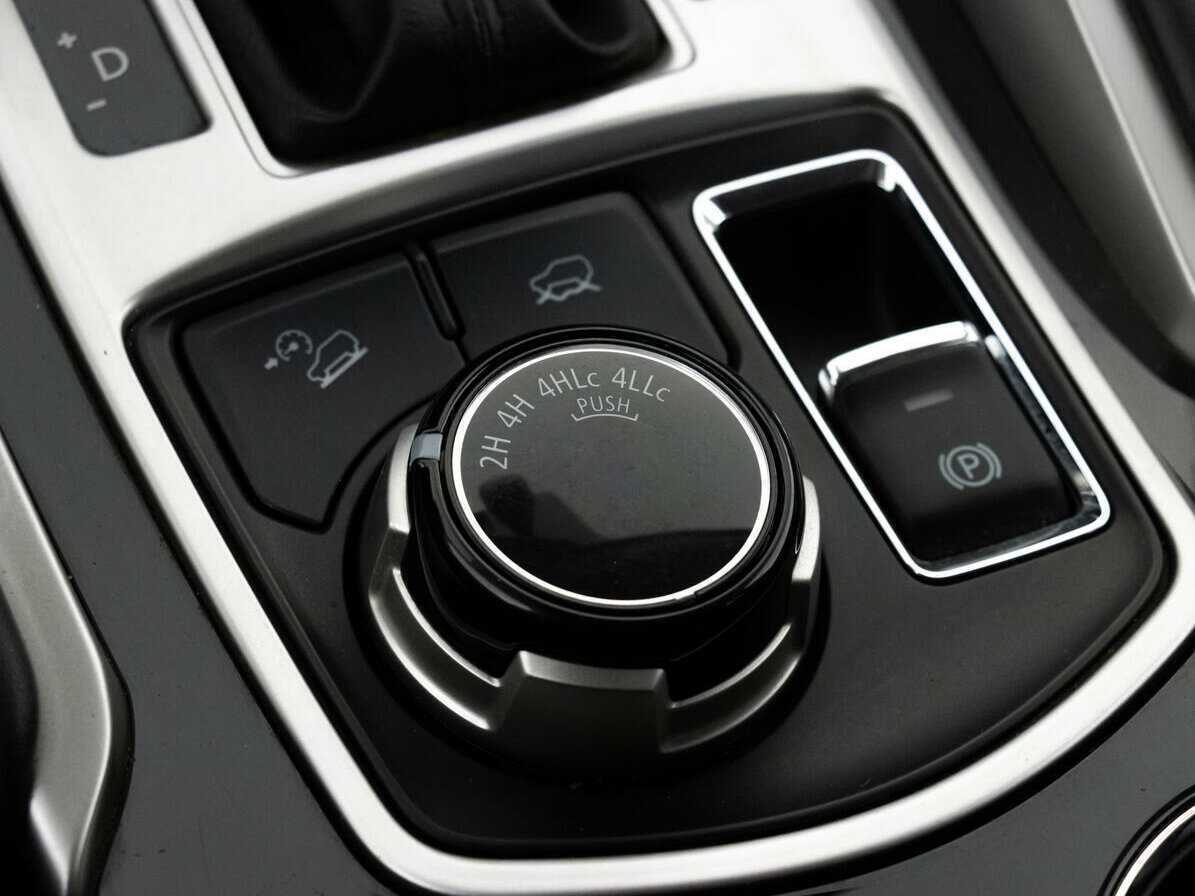 Mitsubishi Pajero Sport 2018 года с пробегом. Фото: #14