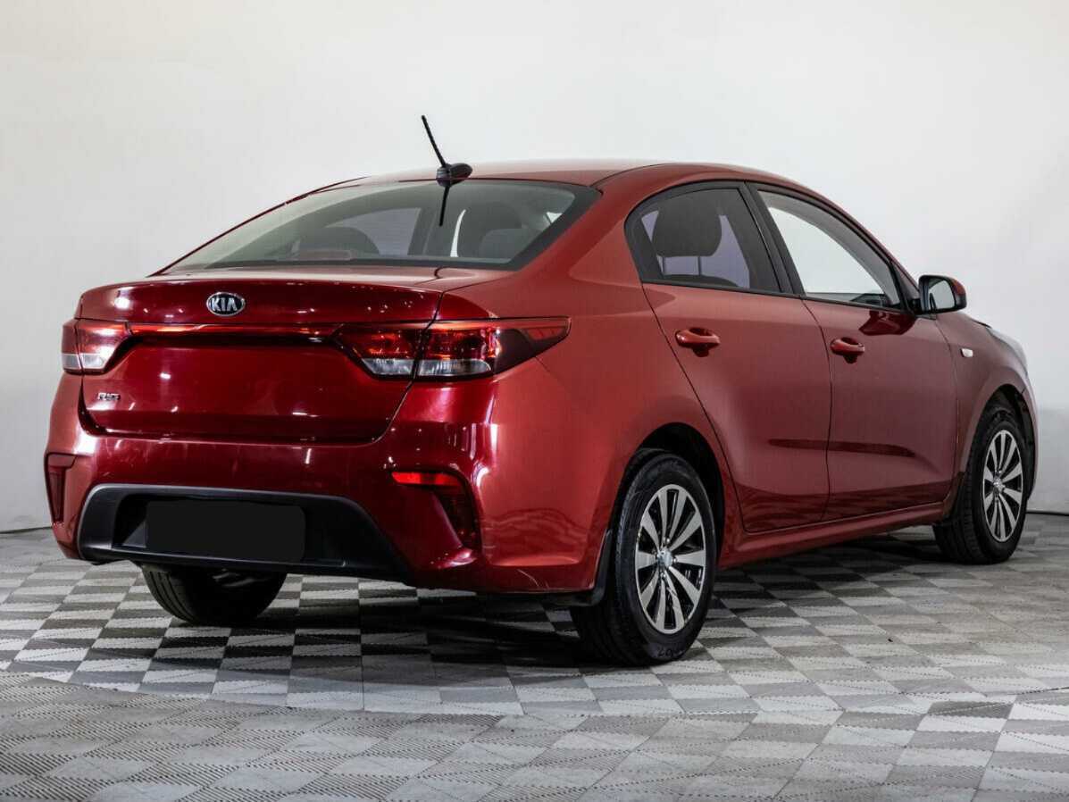 Б/У Киа Рио 2017 года. Фото: #4