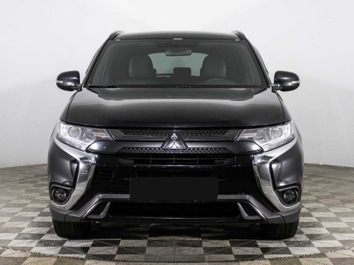 Mitsubishi Outlander 2021 года с пробегом. Фото: #1