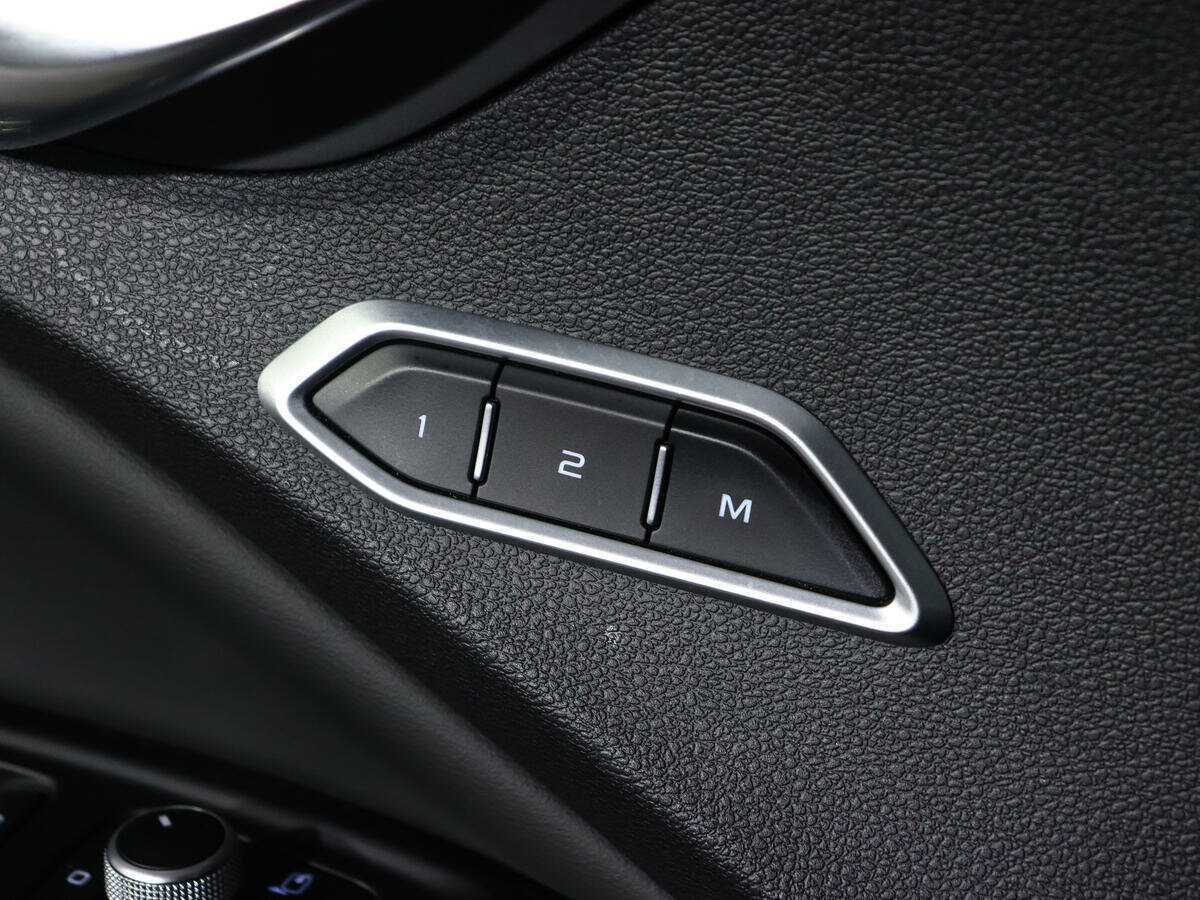 Geely Tugella 2022 года с пробегом. Фото: #18