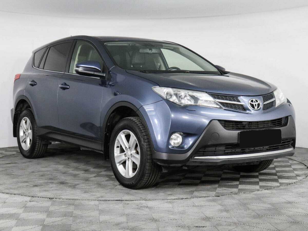 Toyota RAV4 2013 года с пробегом. Фото: #2