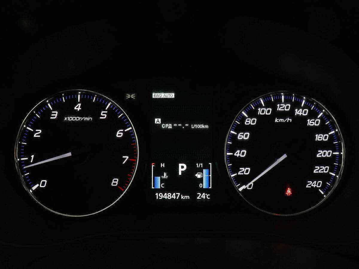 Mitsubishi Outlander 2014 года с пробегом. Фото: #10