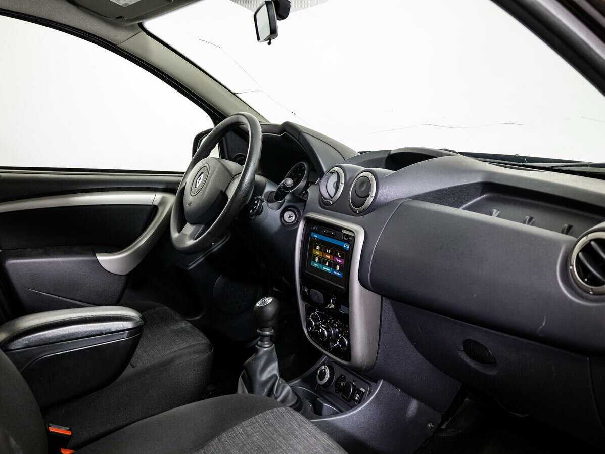 Б/У Рено Дастер 2015 года. Фото: #7