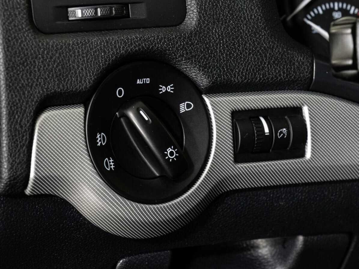 Б/У Шкода Октавия 2013 года. Фото: #15