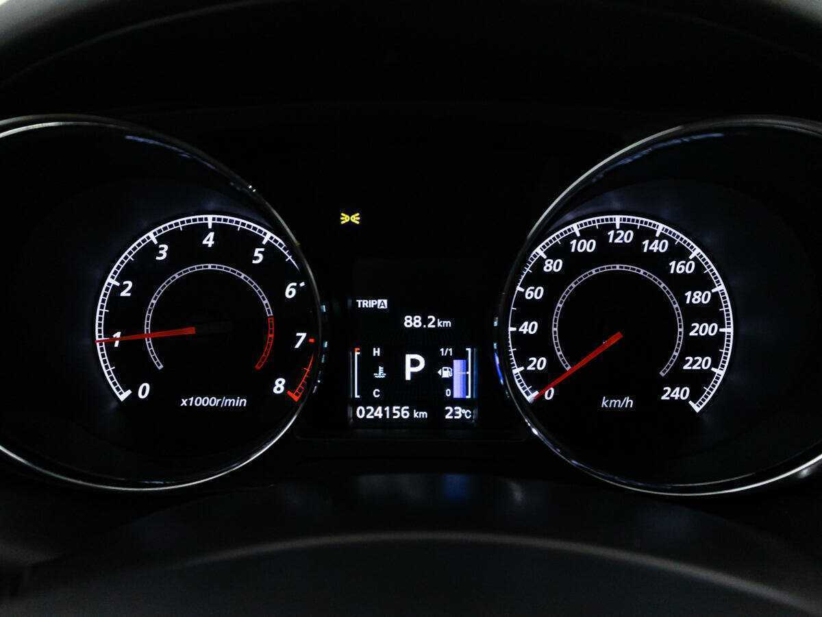 Б/У Митсубиши АС-Икс 2021 года. Фото: #11