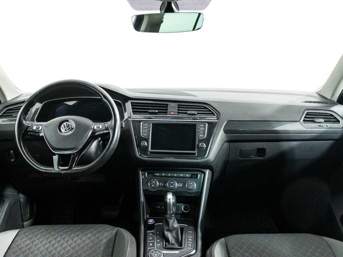 Б/У Фольксваген Тигуан 2017 года. Фото: #12