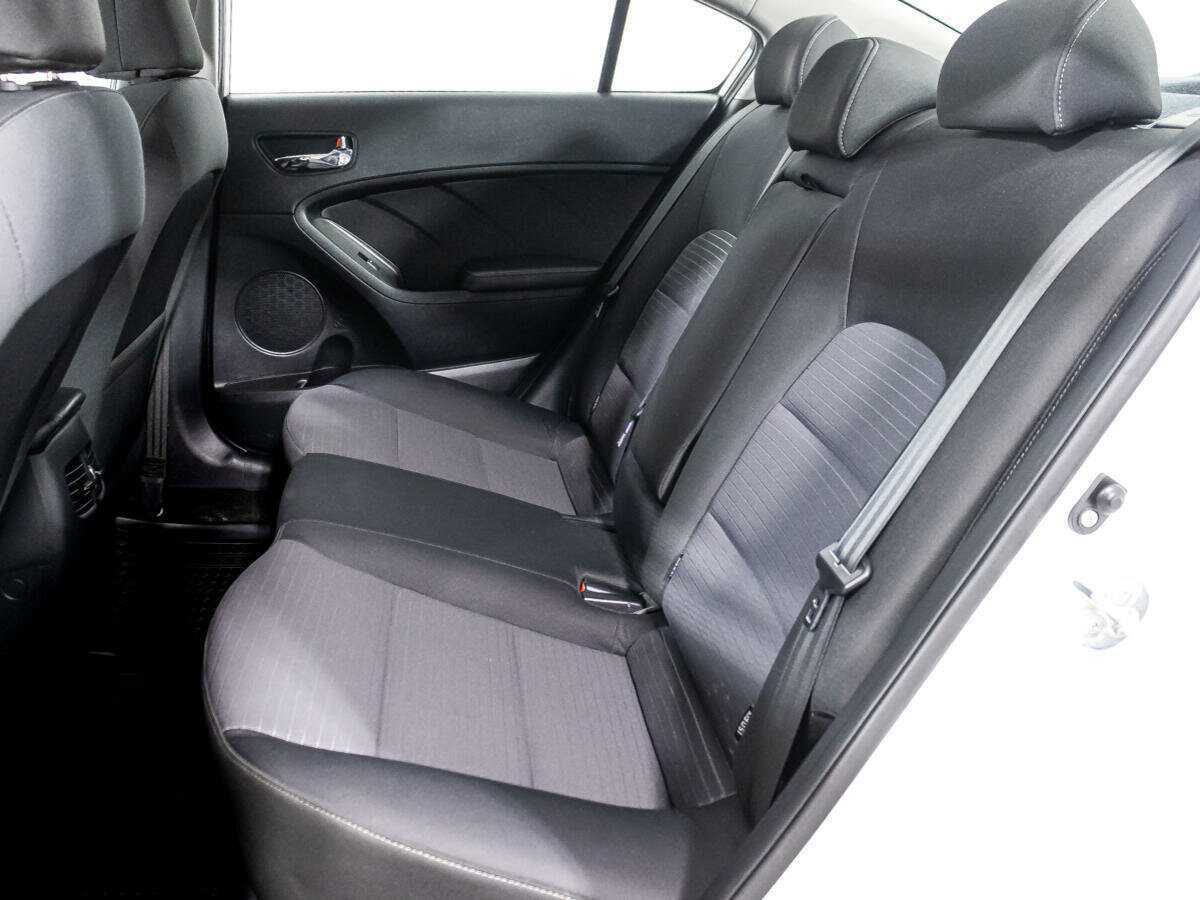 Б/У Киа Церато 2017 года. Фото: #9