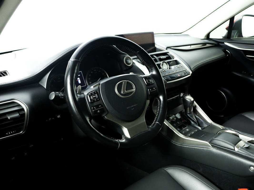 Lexus NX 2018 года с пробегом. Фото: #12