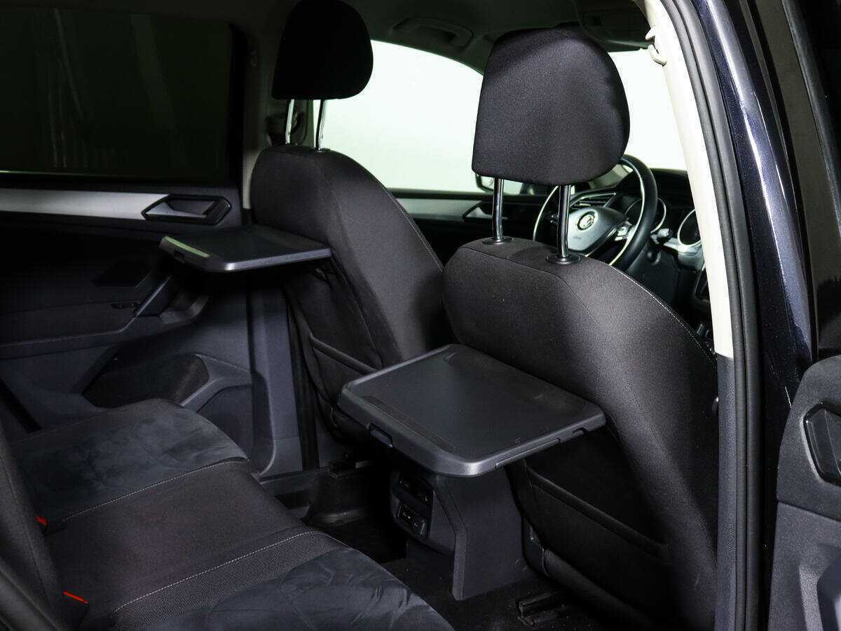 Volkswagen Tiguan 2018 года с пробегом. Фото: #14