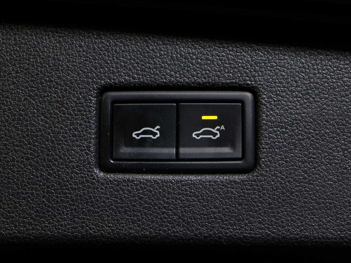 Volkswagen Tiguan 2018 года с пробегом. Фото: #15