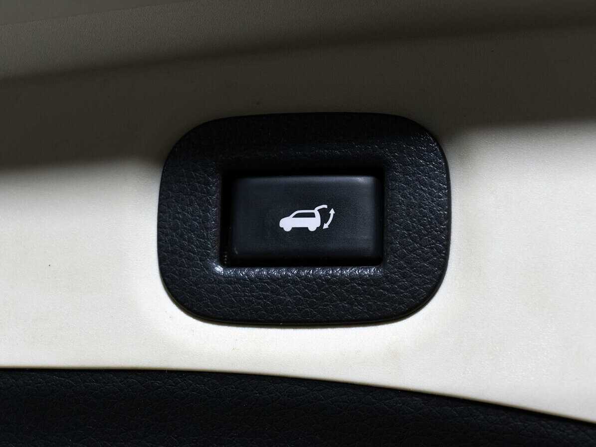 Б/У Ниссан Икс-Трейл 2020 года. Фото: #16