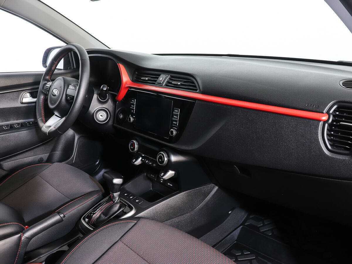 Kia Rio 2021 года с пробегом. Фото: #7