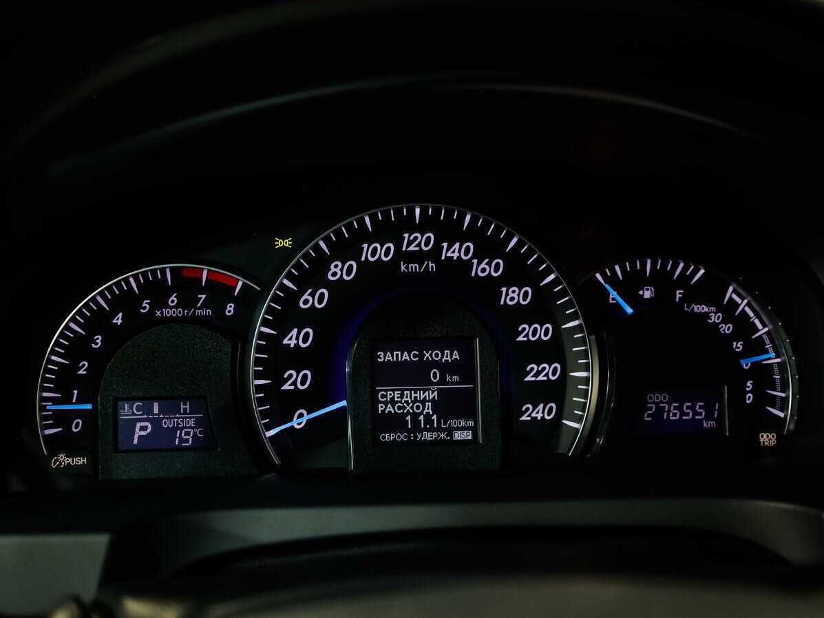 Toyota Camry 2013 года с пробегом. Фото: #17