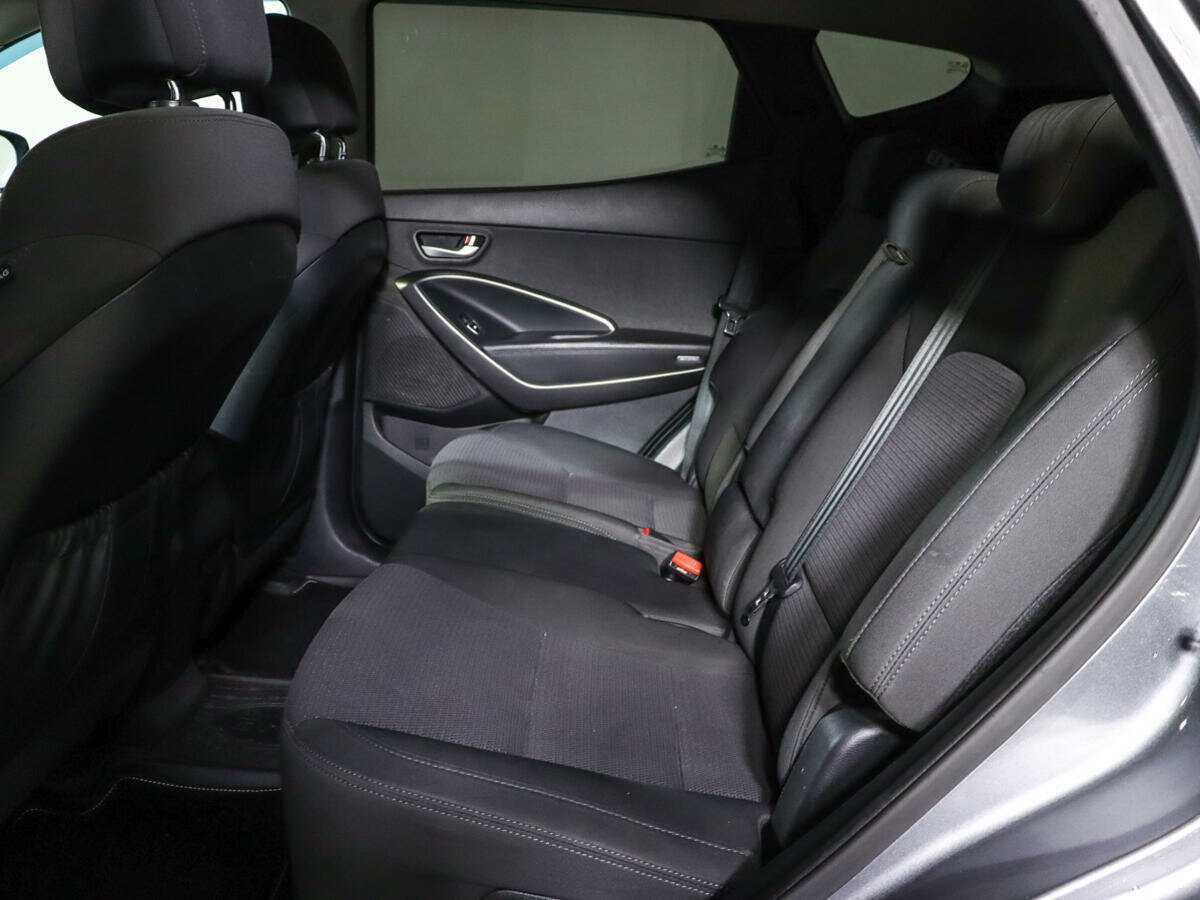 Б/У Хендай Санта Фе 2012 года. Фото: #7