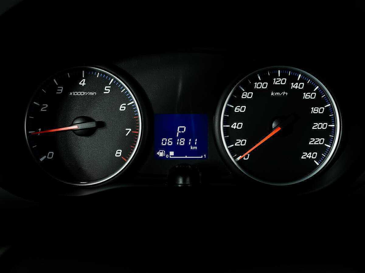 Б/У Митсубиши Оутлэндер 2013 года. Фото: #9