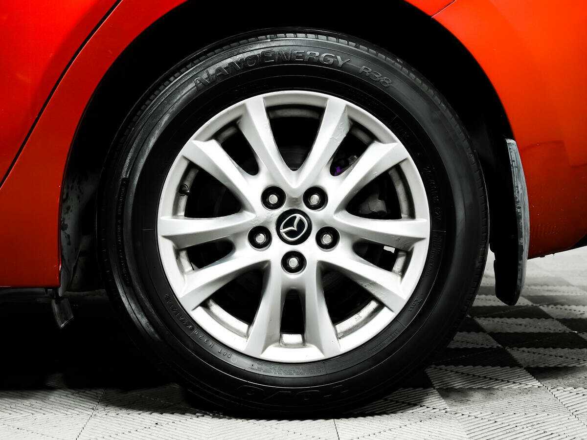 Б/У Мазда 3 2014 года. Фото: #13