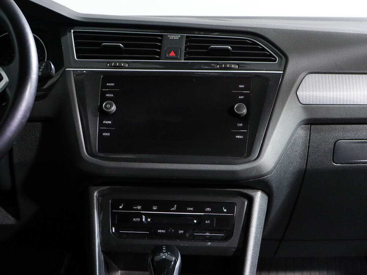 Volkswagen Tiguan 2020 года с пробегом. Фото: #12